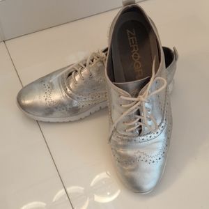 Cole Haan Silver Brogue Sneakers, sz 7